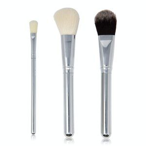 Zoe Ayla 3 Pc Silver Iridescent Makeup Brush Set